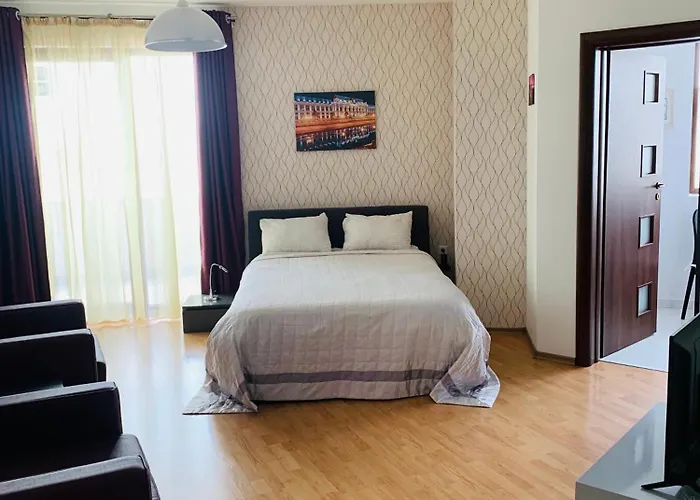 Cosmoplazahome *
